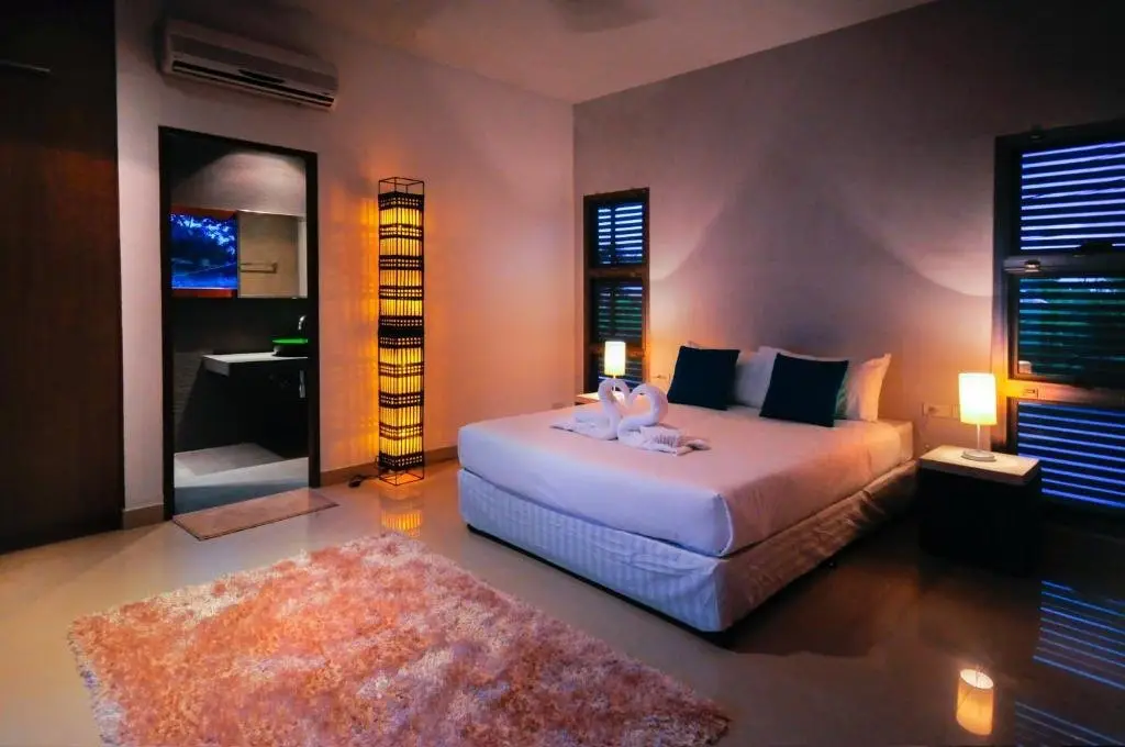 Муанг: Nai Harn Beach Villa