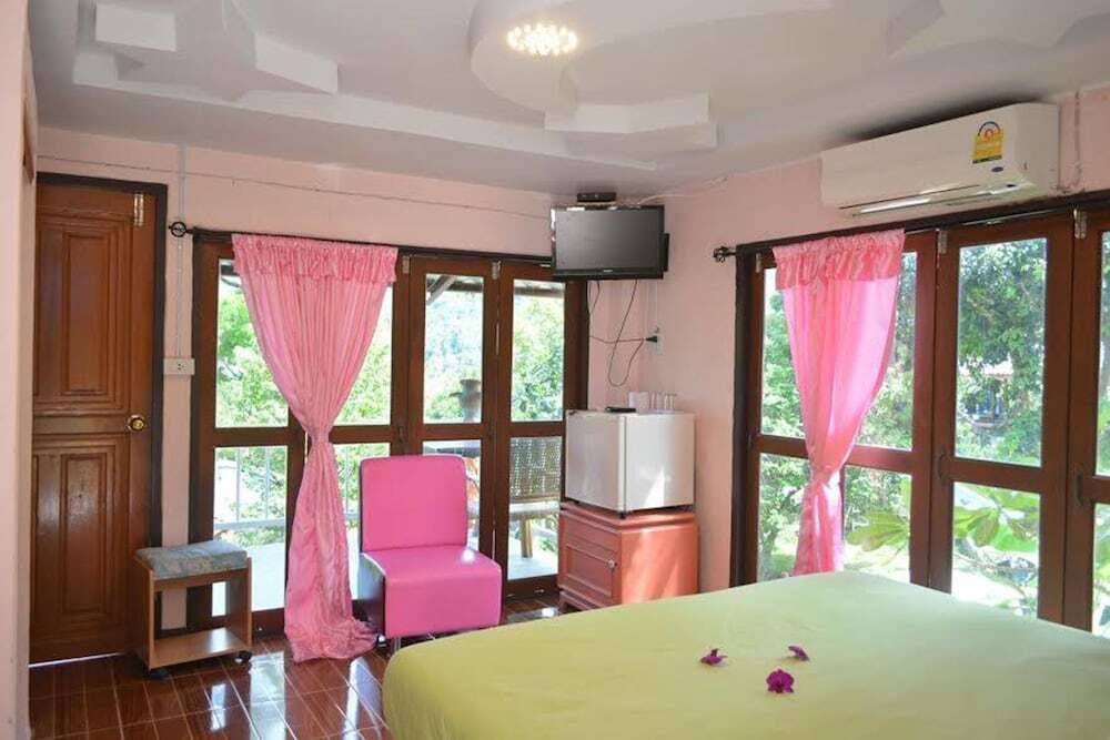 Тай-Муанг: Tayida Resort & Homestay