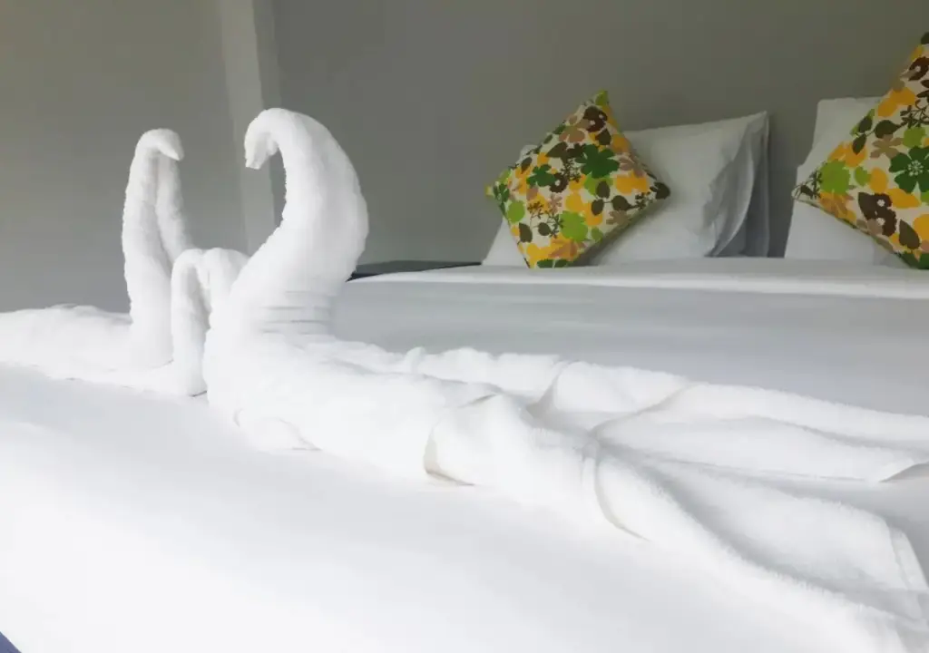 Муанг: Karon Sea Side