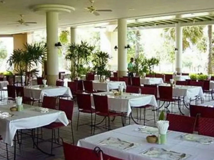 Чаам: Lake View Resort & Golf Club