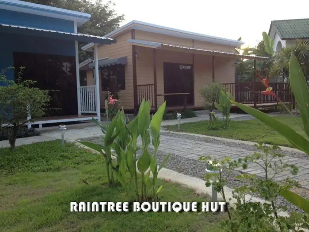 Чиангмай: Raintree Boutique Hut