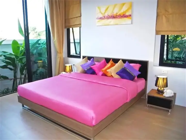Муанг: Baan Bua Nai Harn 3 bedrooms Villa