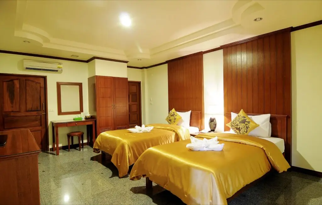 Нонгкхай: Busyarin Hotel (SHA Extra Plus)