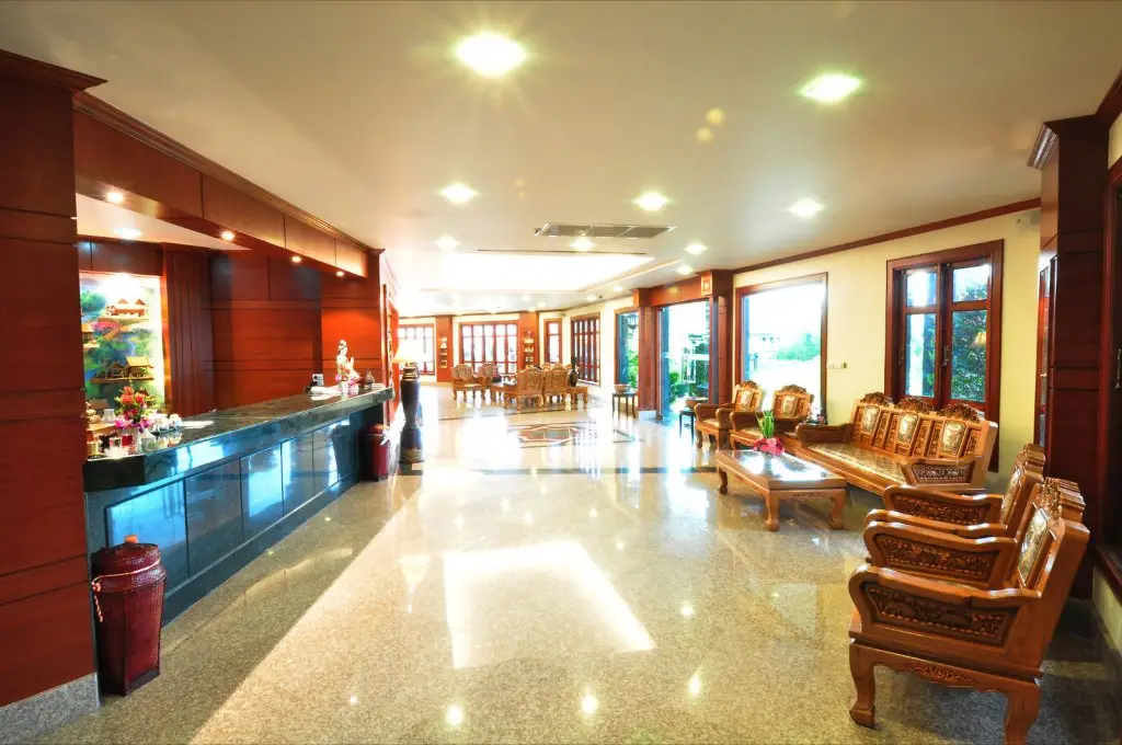 Нонгкхай: Busyarin Hotel (SHA Extra Plus)