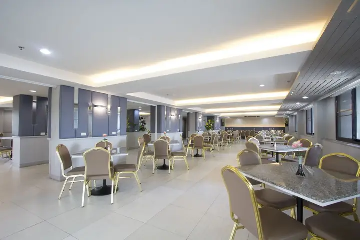 Бангкок: RD Hotel