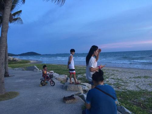 Районг: Rayong Condochain By Rainbow
