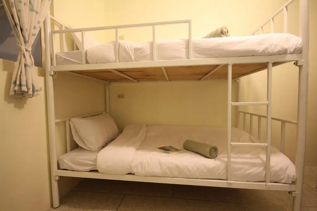 Бангкок: Chan Cha La 99 Hostel