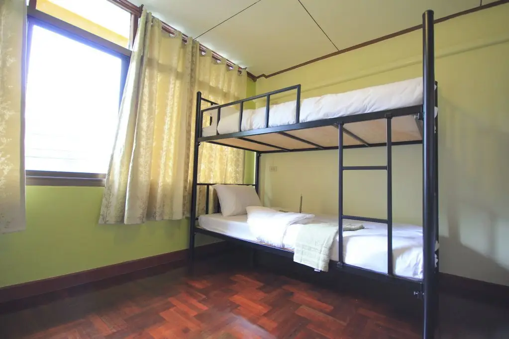 Бангкок: Chan Cha La 99 Hostel