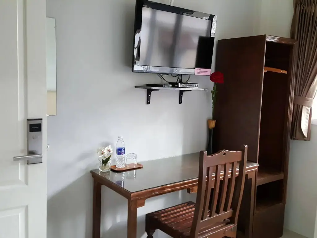 Бангкок: Bangkok Check Inn @ Chareon Krung