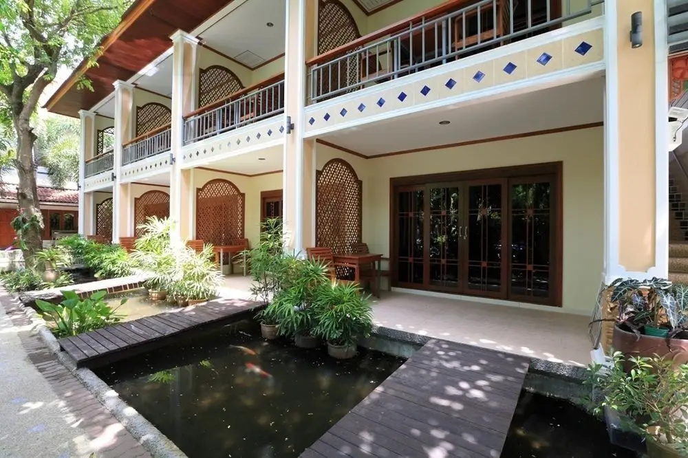 Муанг: Thai Palace Resort
