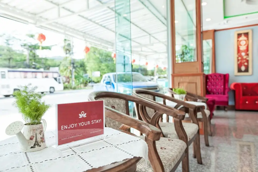 Пхукет: ZEN Rooms Chaofa Nok