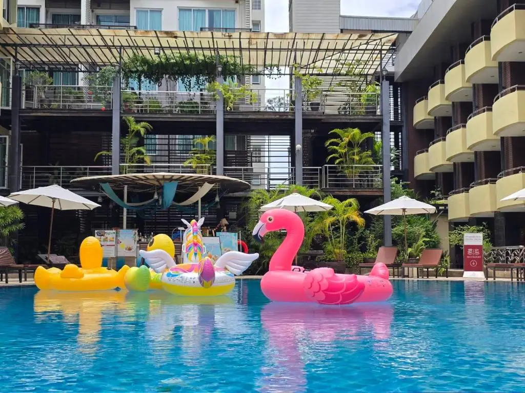 Паттайя: Baron Beach Hotel