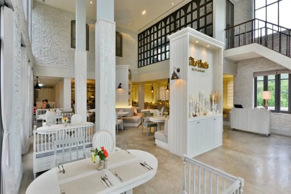 Пак-Чонг: Thames Valley Khao Yai