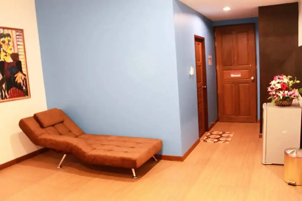 Банг-Сапхан: The Win Hotel
