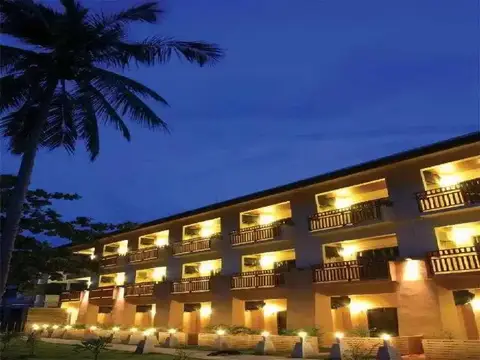 Lanta All Seasons Beach Resort — фото 1