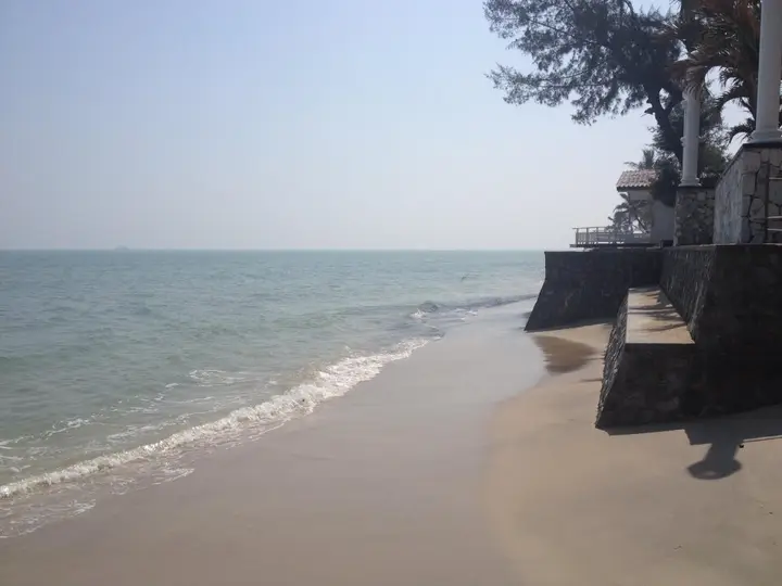Хуахин: Baan Lom Talay