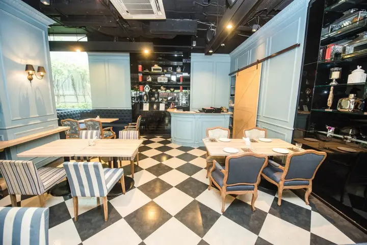 Бангкок: Vic3 Bangkok Hotel