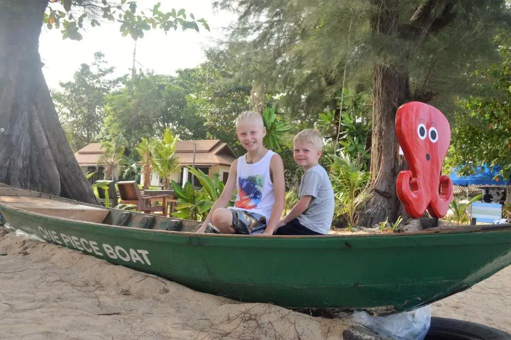 Ланта: Banana Beach Resort