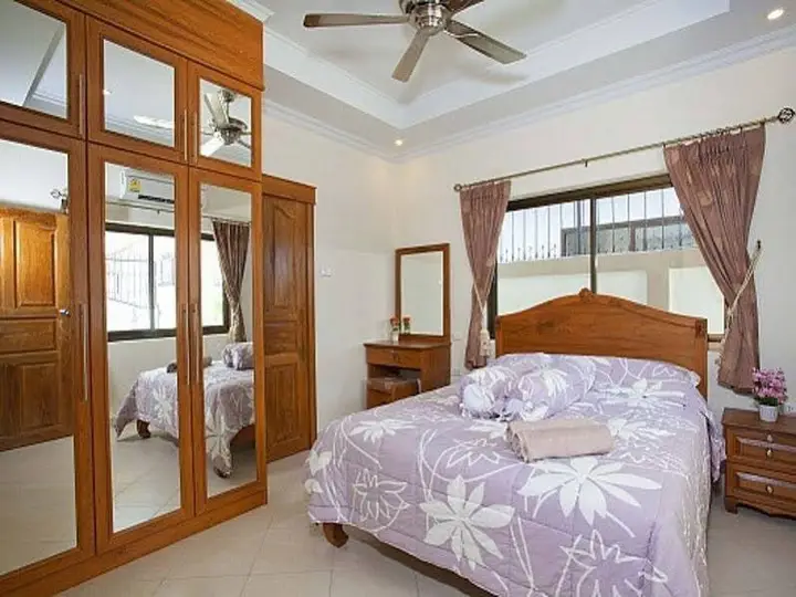 Паттайя: Deeji Villa