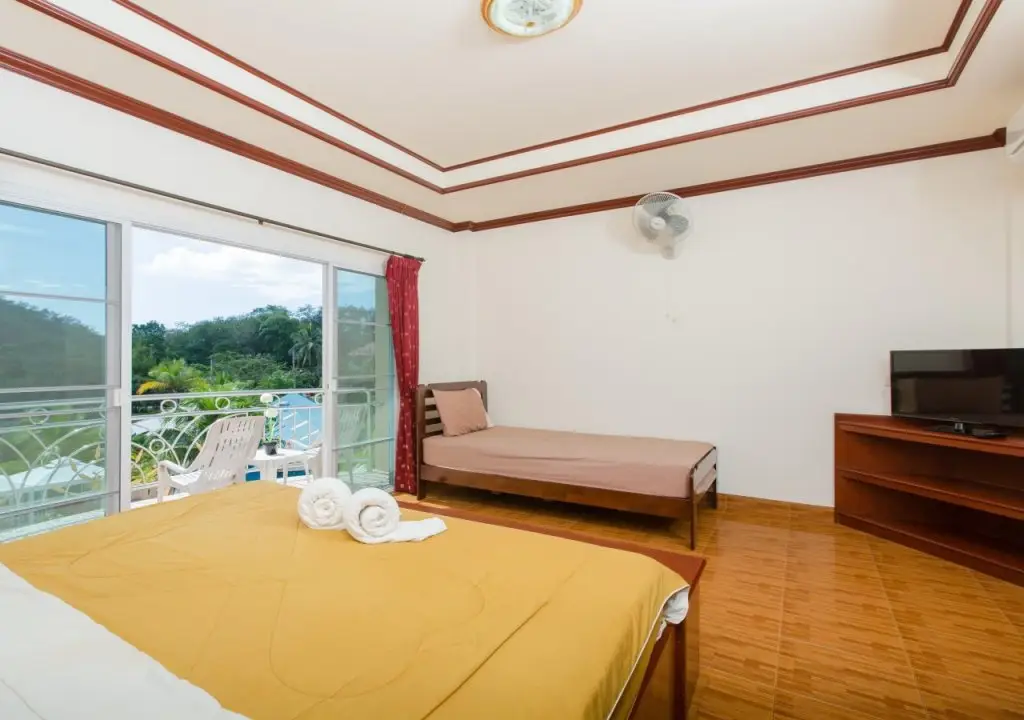 Кату: Patong Rai Rum Yen Resort