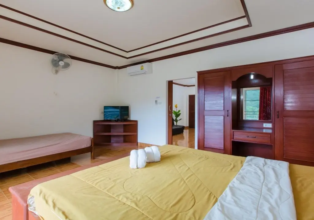 Кату: Patong Rai Rum Yen Resort