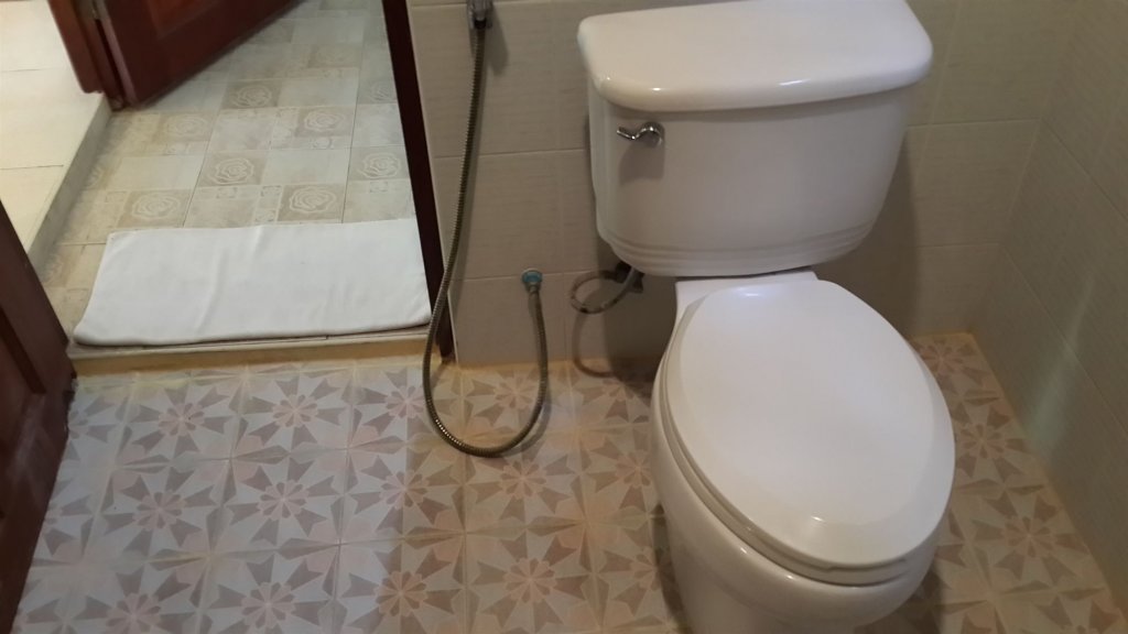 Самуи: Rattana Guesthouse & Bungalow
