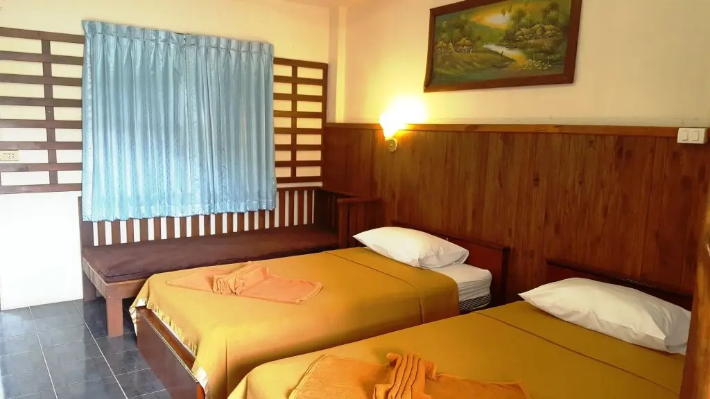 Самуи: Rattana Guesthouse & Bungalow