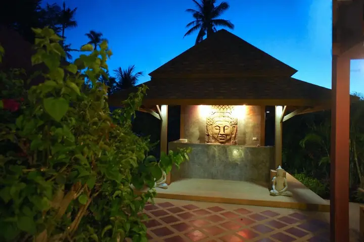 Самуи: Wazzah Resort