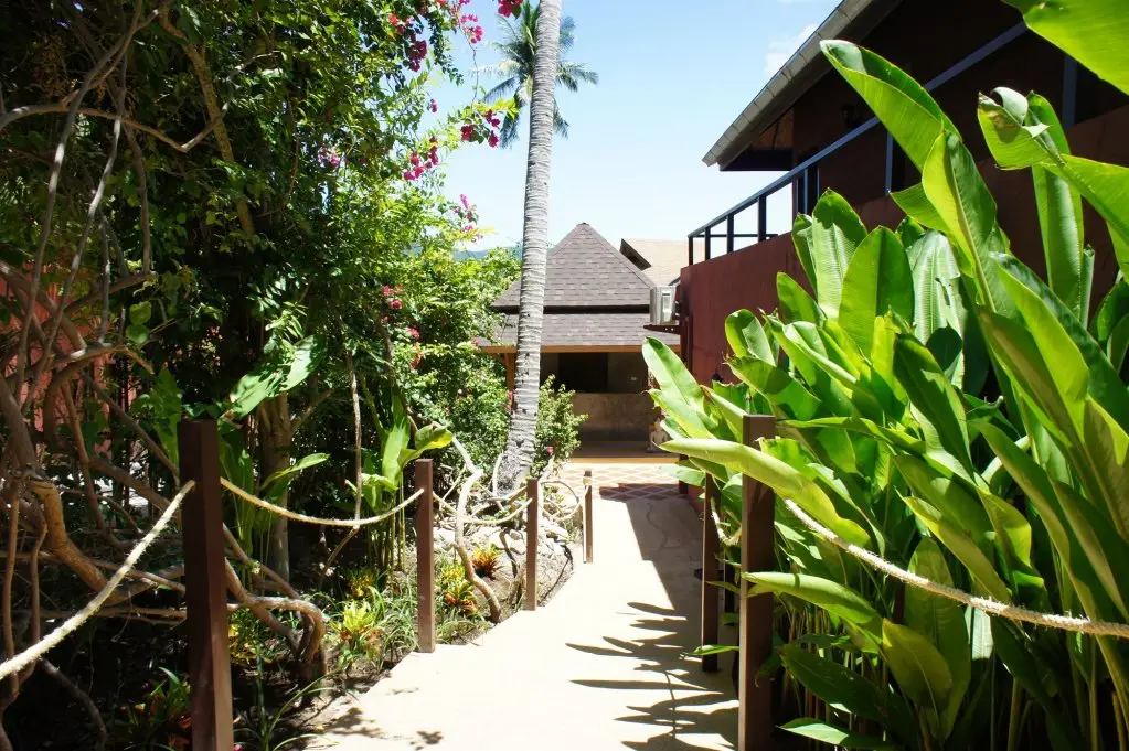 Самуи: Wazzah Resort