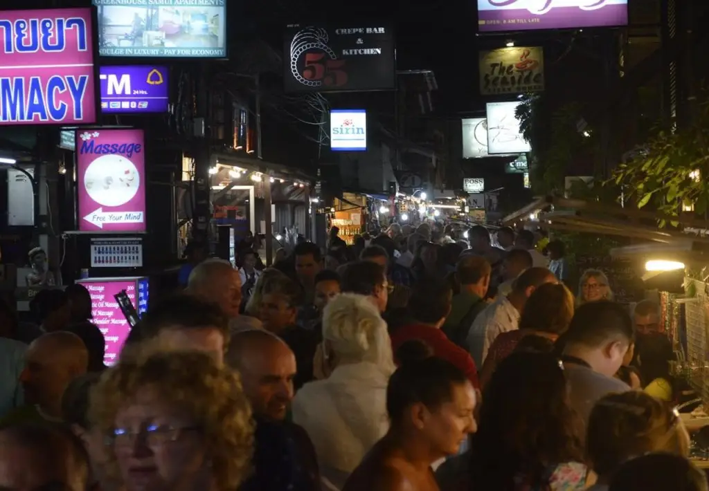 Самуи: Let Go Backpackers Hostel