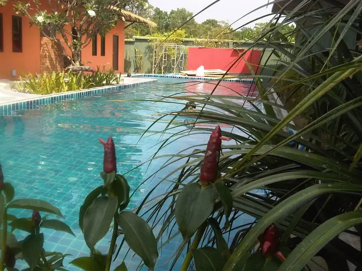 Муанг: 2 Home Resort
