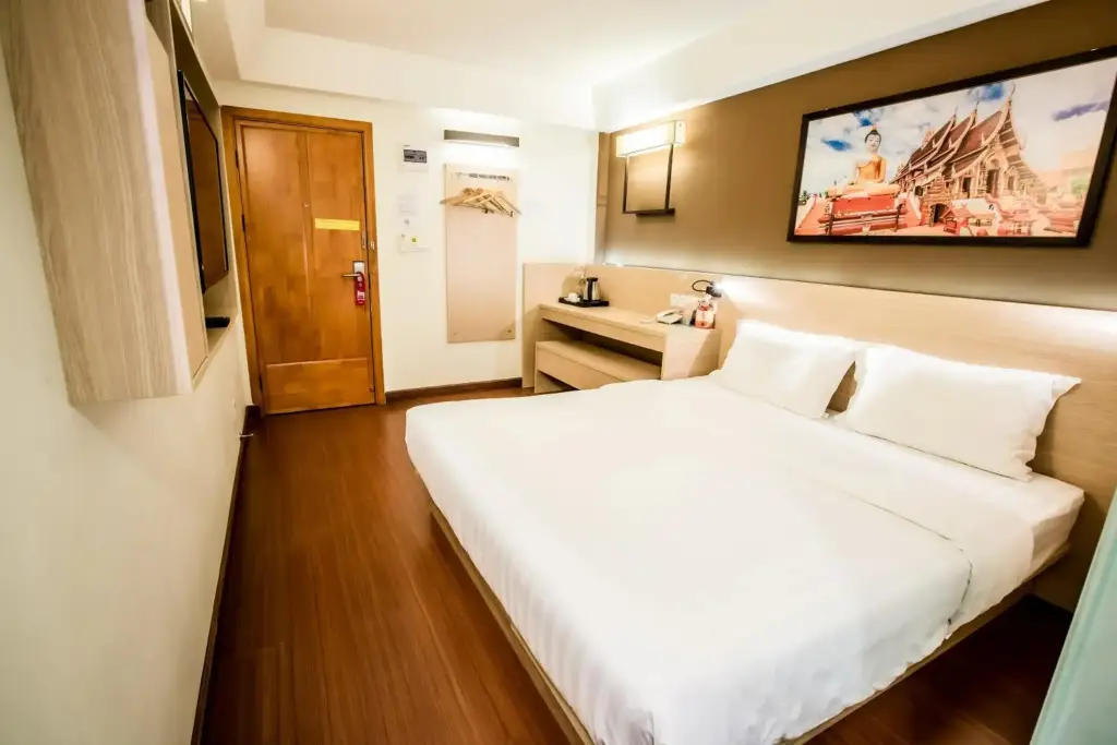 Чиангмай: Chiang Roi 7 Days Inn