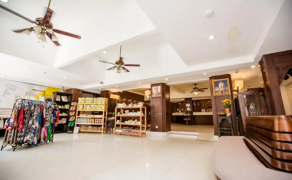 Чиангмай: Chiang Roi 7 Days Inn