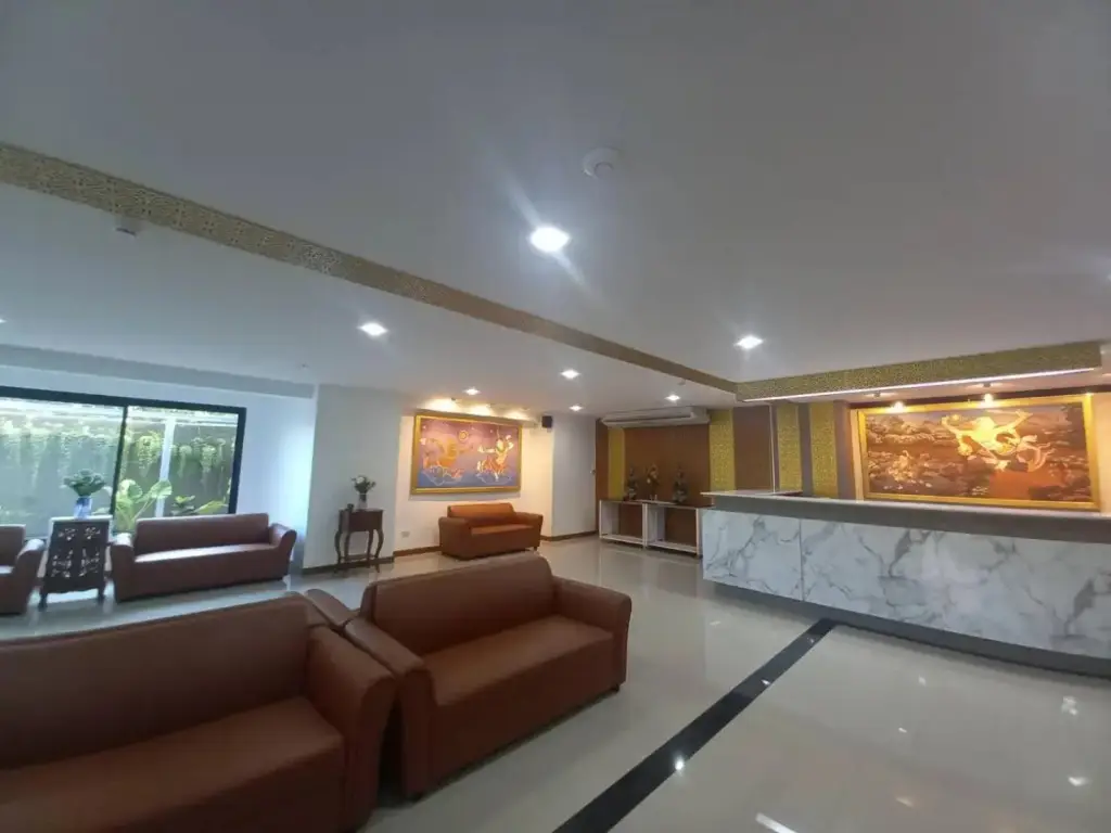 Чиангмай: Buri Hotel and Hostel