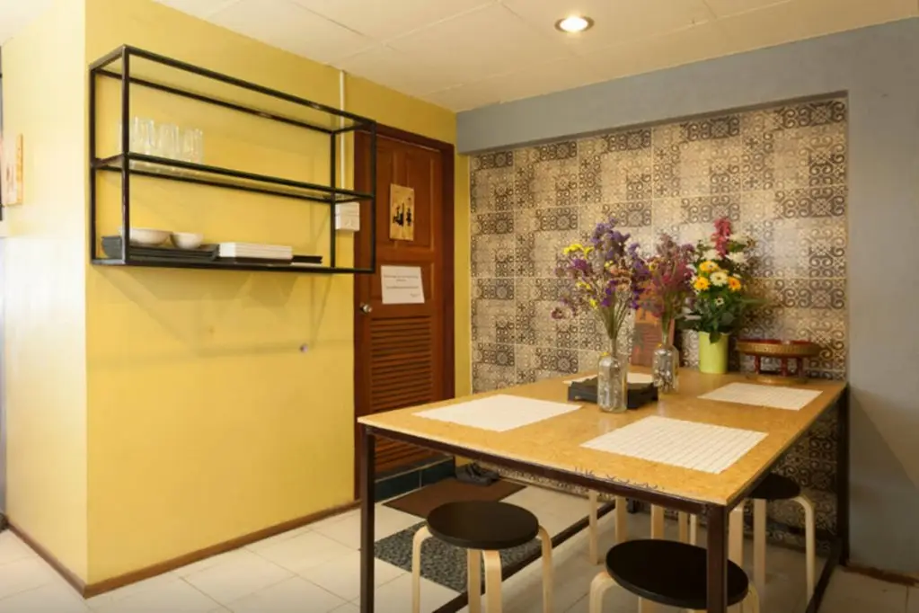 Чиангмай: Buri Hotel and Hostel