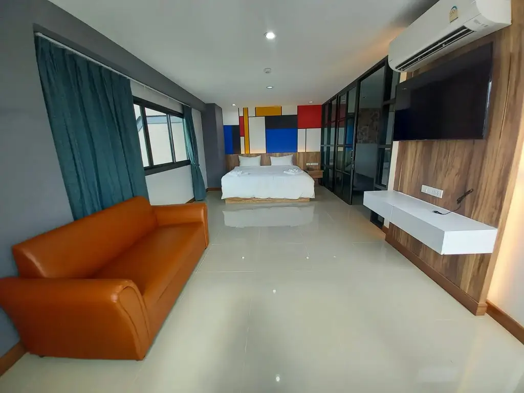 Чиангмай: Buri Hotel and Hostel