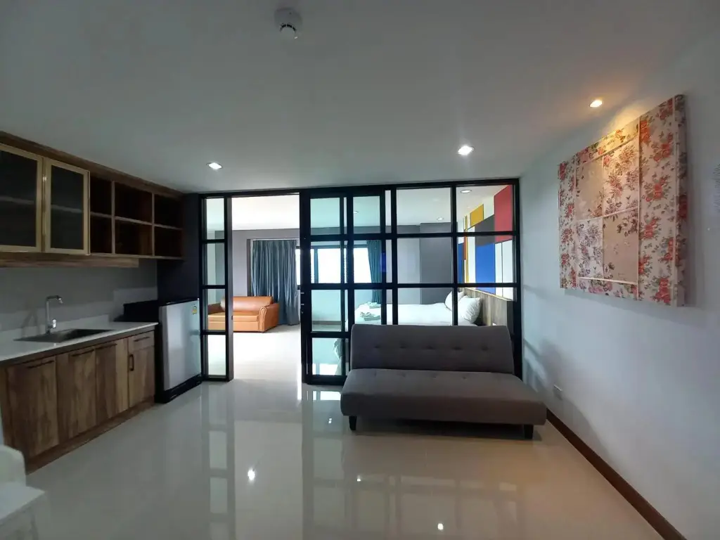 Чиангмай: Buri Hotel and Hostel