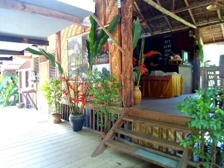 Фаном: Khao Sok Cabana Resort