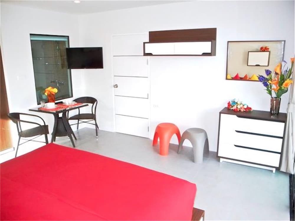 Кату: Bliss Patong 2 bedrooms Apartment