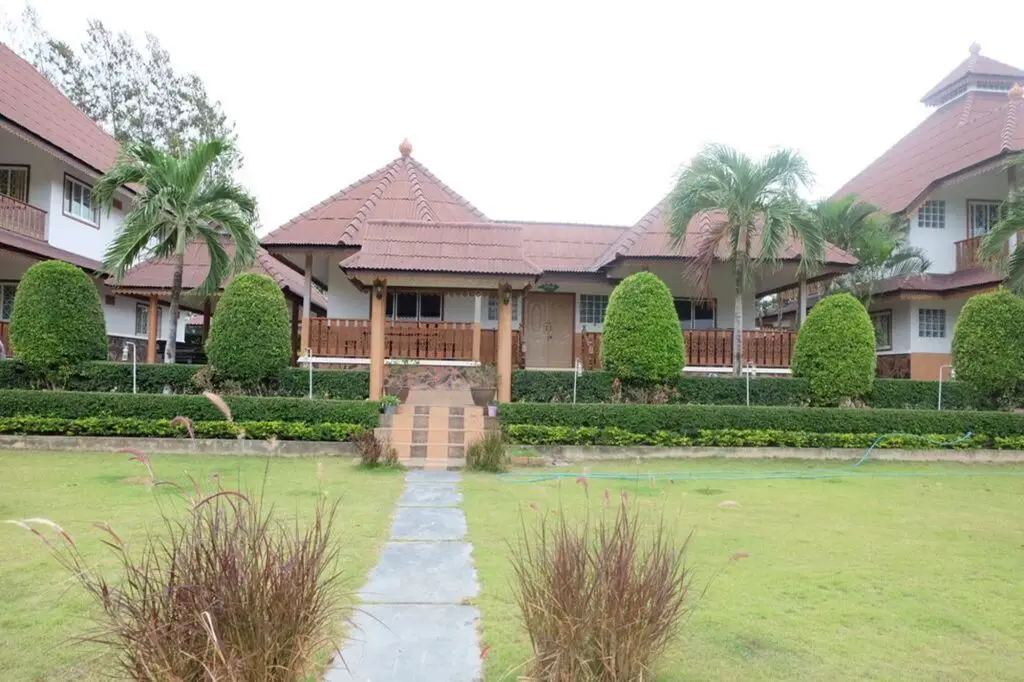 Нонг-Пан-Чан: Ruen Sam Ran Resort