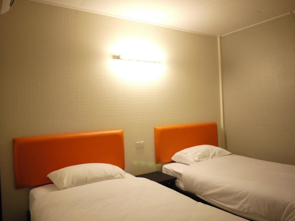 Чианграй: Natpob Sleep Station Motel