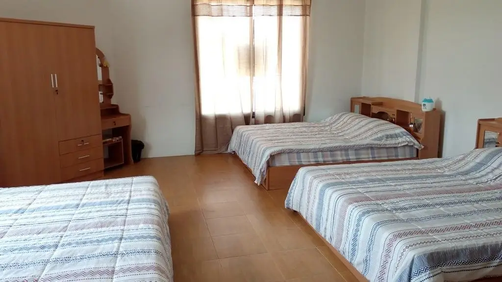 Пхун Пхин: Suratthani Airport Campsite