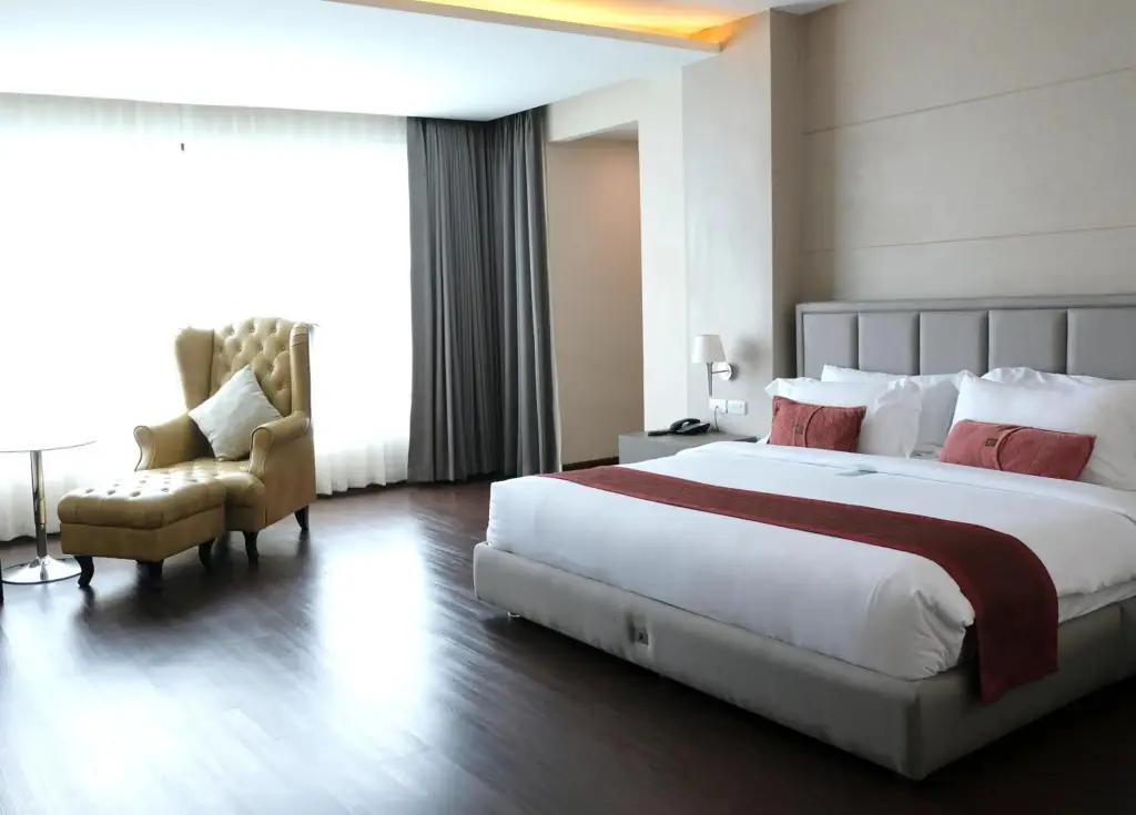 Чумпхэ: The Cheewin Hotel And Convention
