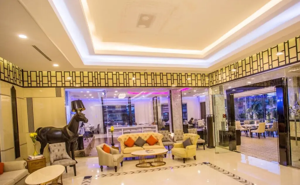 Чумпхэ: The Cheewin Hotel And Convention