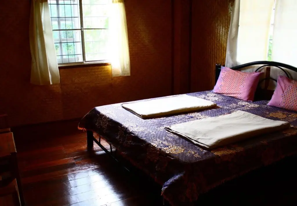 Лампанг: TT and T Guesthouse Lampang
