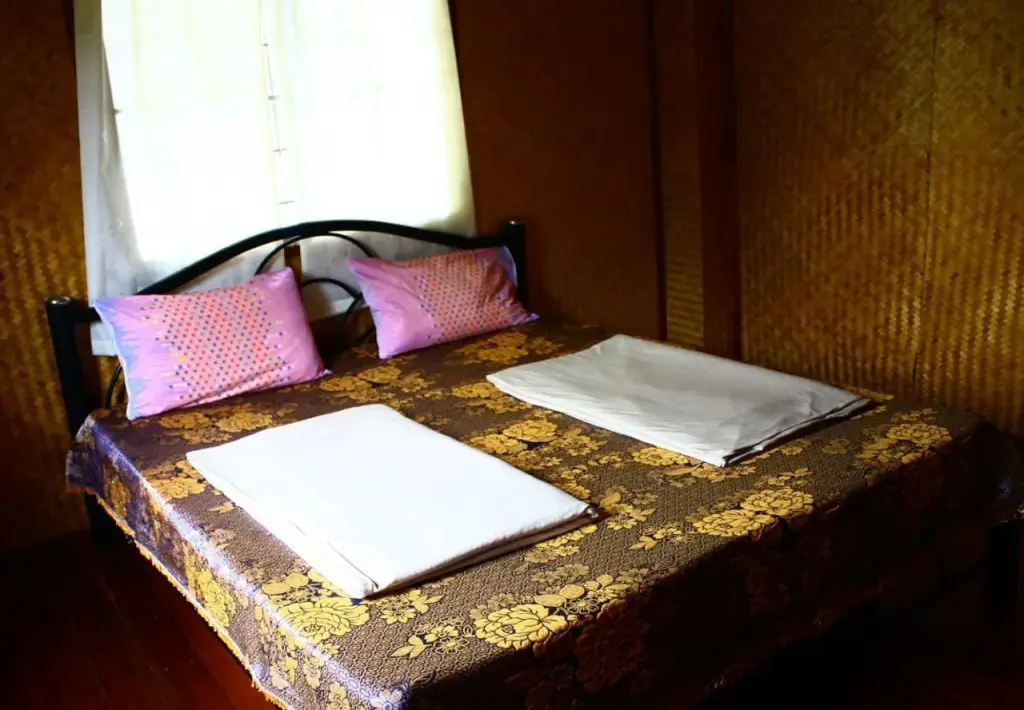 Лампанг: TT and T Guesthouse Lampang