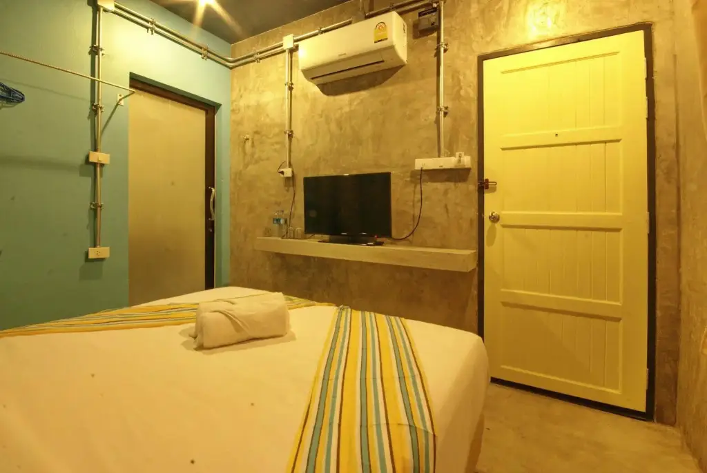 Као Лак: Seabox Khaolak Hostel