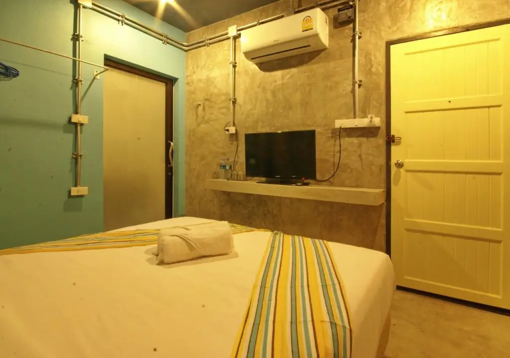 Као Лак: Seabox Khaolak Hostel