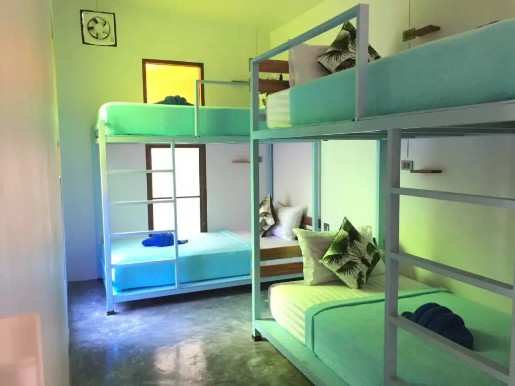 Ланта: Hey Beach Hostel