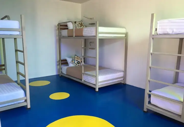 Ланта: Hey Beach Hostel